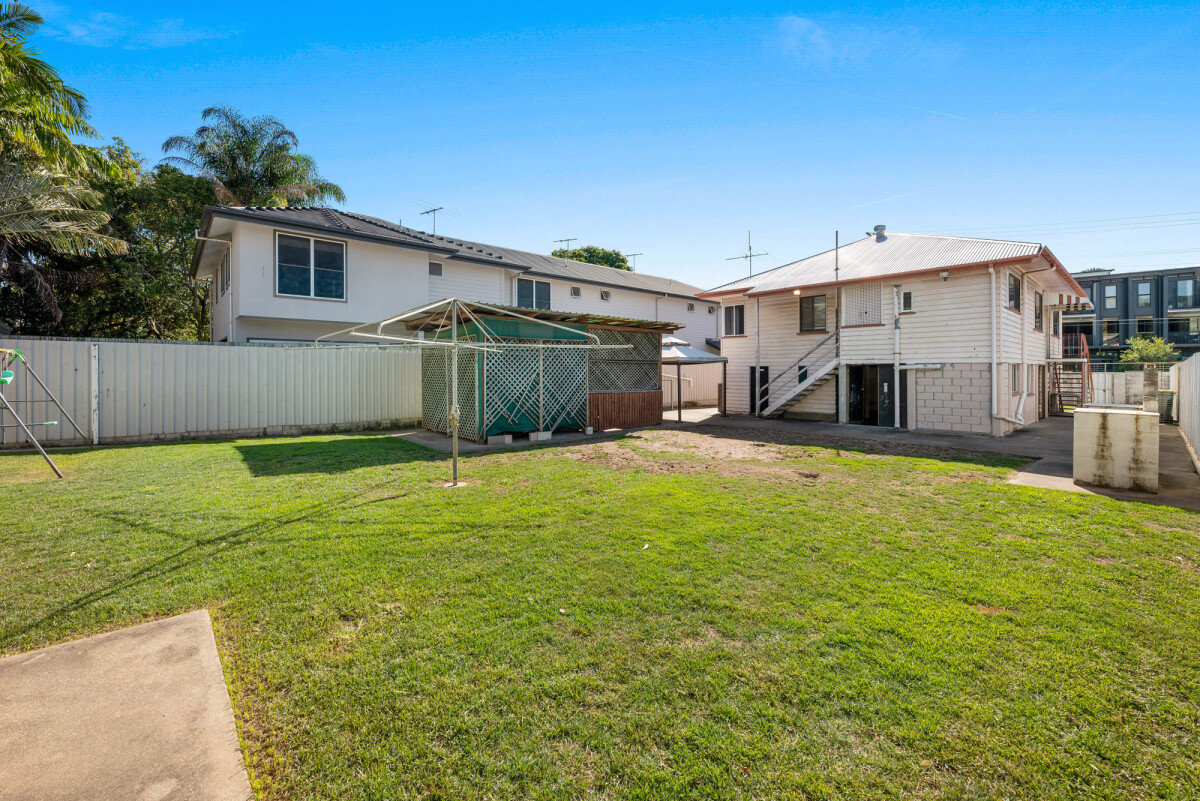61 Lawson Street Morningside Queensland House for Sale RE/MAX Australia