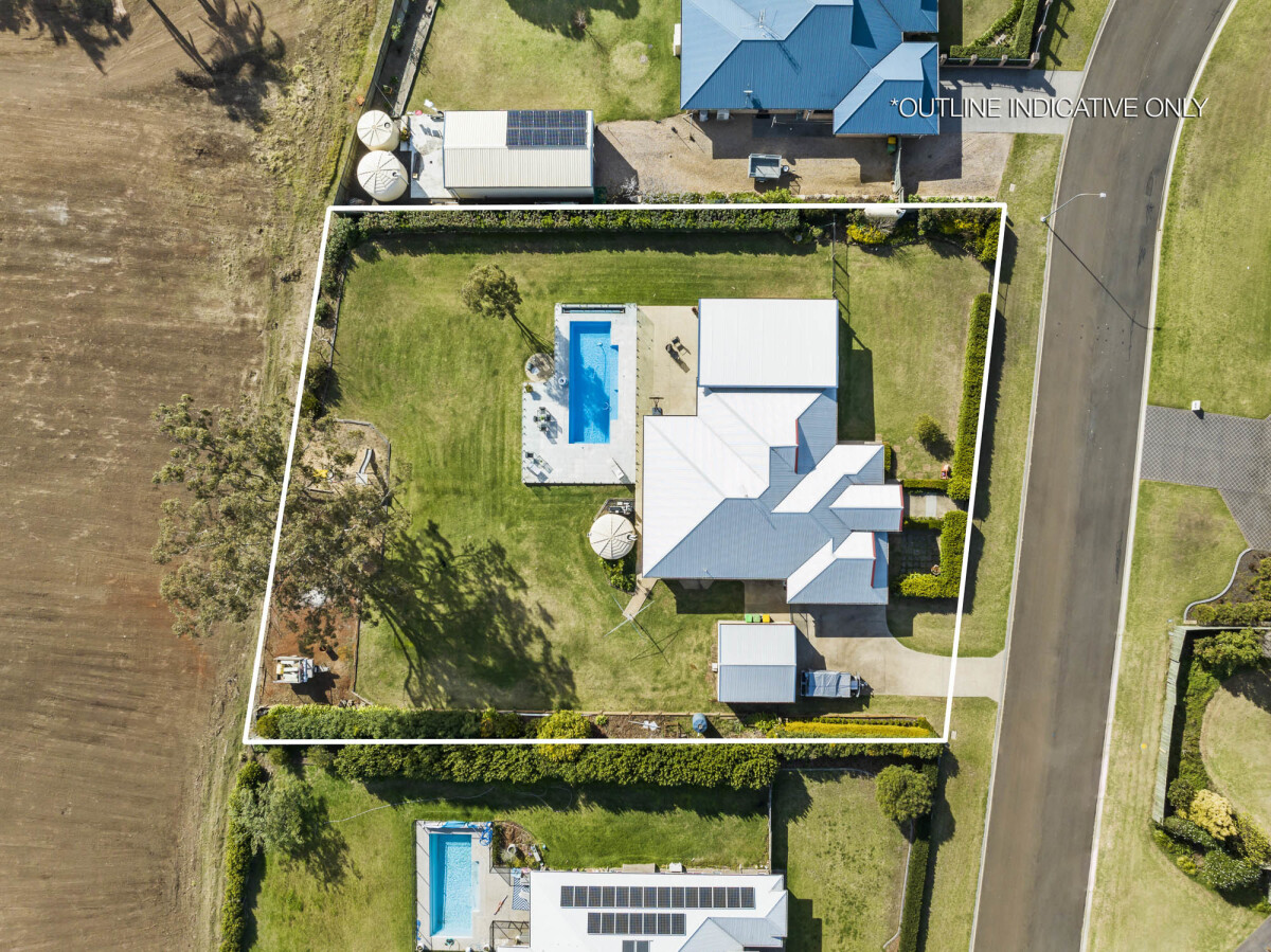 29 Federation Drive Highfields Queensland House for Sale RE/MAX Australia