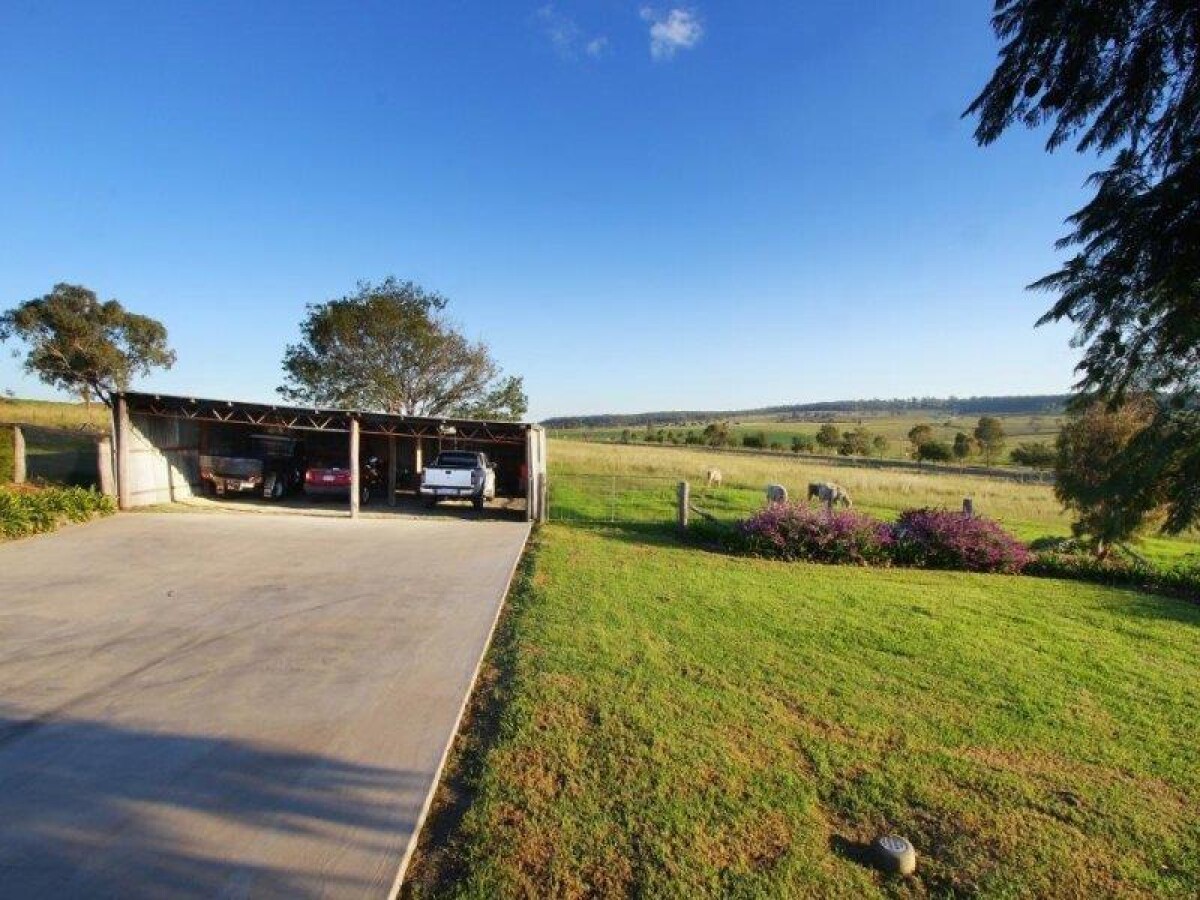 7 Haldon Street Greenmount Queensland AcreageSemirural for Sale RE/MAX Australia