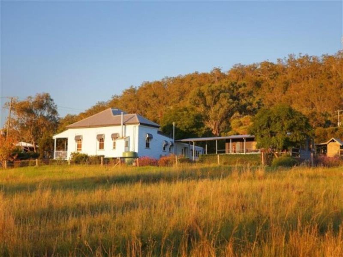 7 Haldon Street Greenmount Queensland AcreageSemirural for Sale RE/MAX Australia