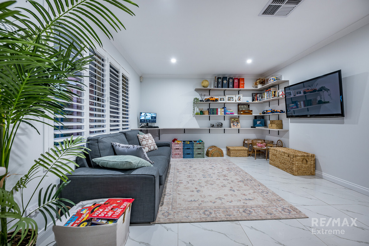 8 Melfort Circle Kinross Western Australia House for Sale RE/MAX