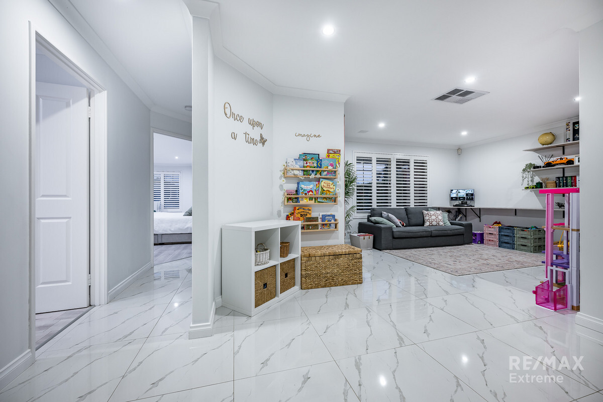 8 Melfort Circle Kinross Western Australia House for Sale RE/MAX