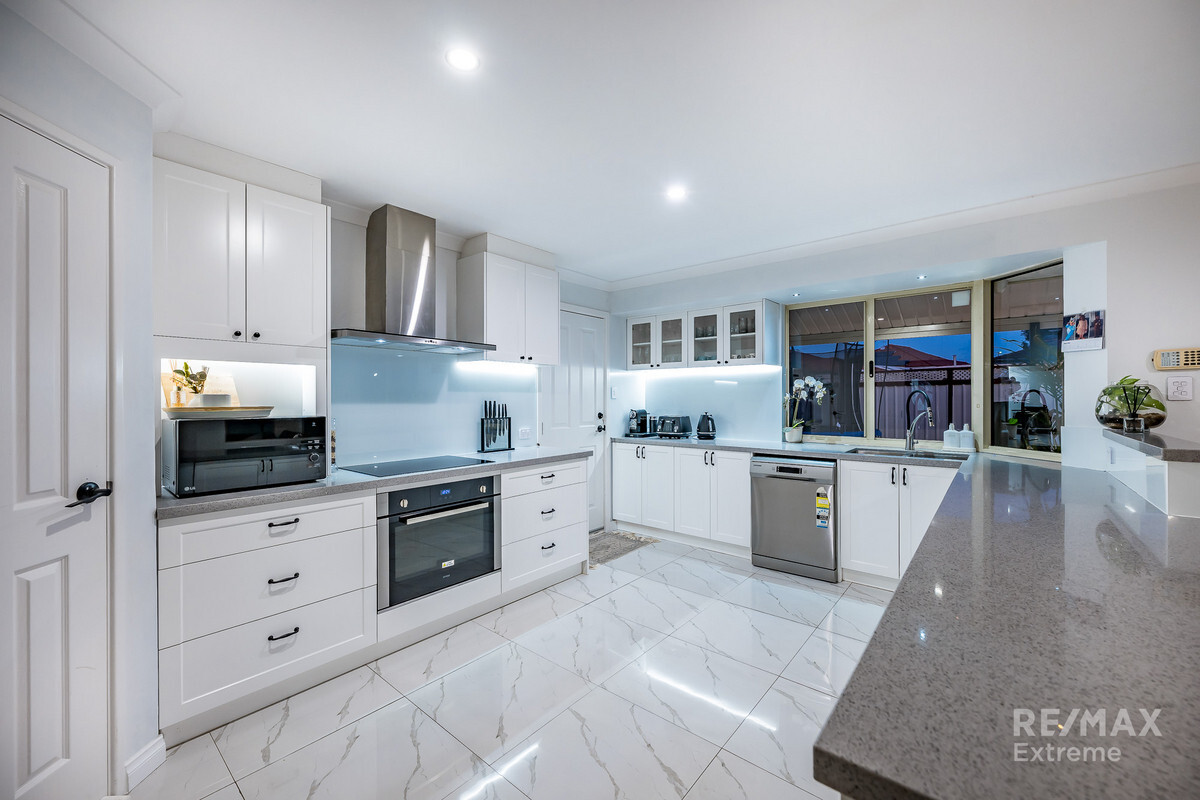 8 Melfort Circle Kinross Western Australia House for Sale RE/MAX