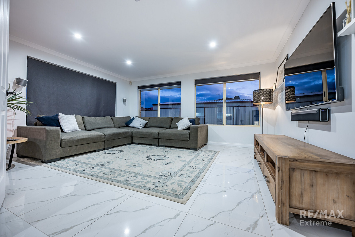 8 Melfort Circle Kinross Western Australia House for Sale RE/MAX