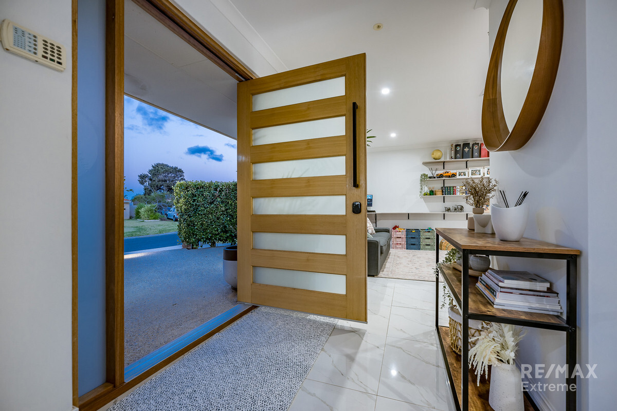 8 Melfort Circle Kinross Western Australia House for Sale RE/MAX