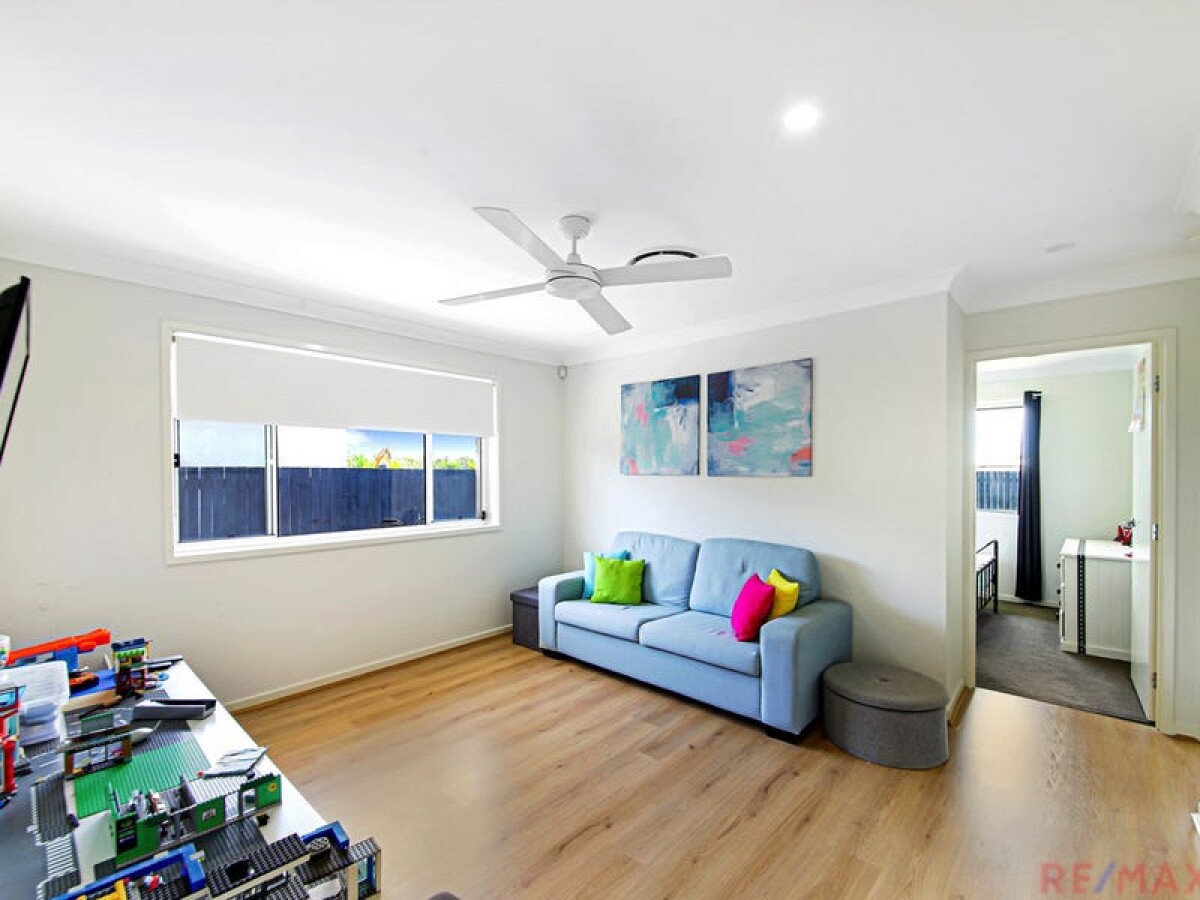 8 Prudence Place Meridan Plains Queensland House for Sale RE/MAX