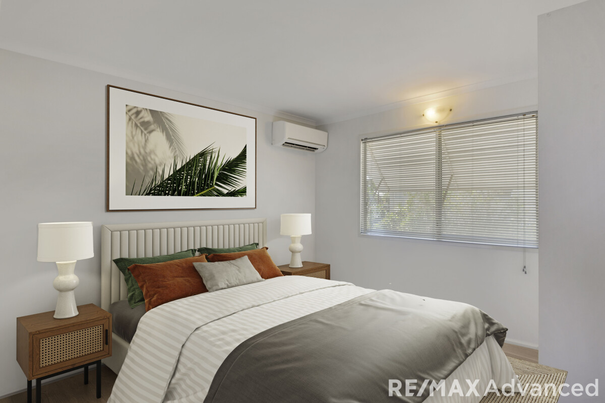 24 Whiting Street Beachmere Queensland House for Sale RE/MAX Australia