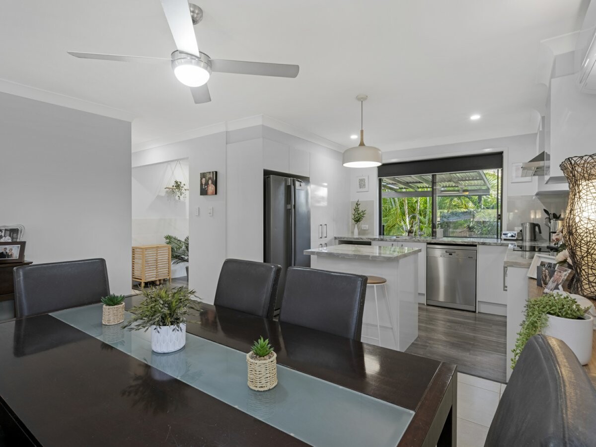 22 McTaggart Place Carrara Queensland House for Sale RE/MAX Australia