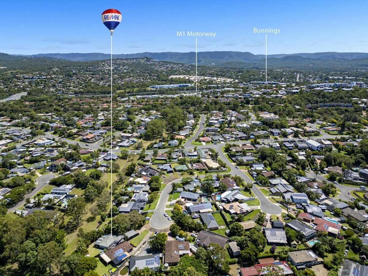 22 McTaggart Place Carrara Queensland House for Sale RE/MAX Australia