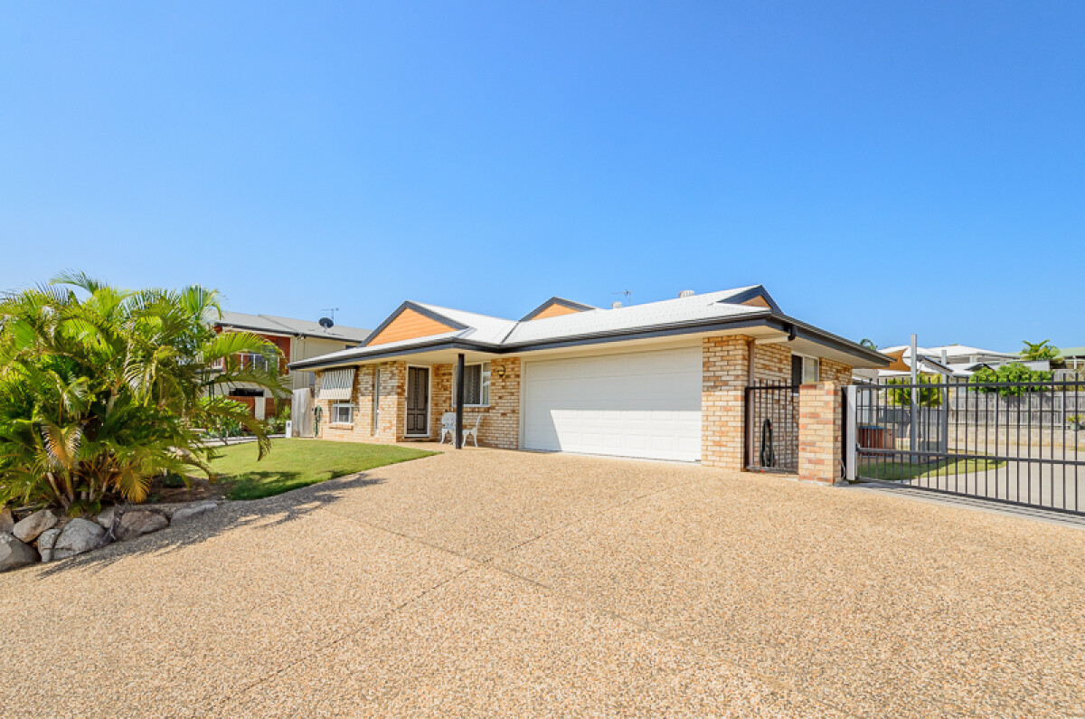 48 Golf View Drive Boyne Island Queensland House for Sale RE/MAX