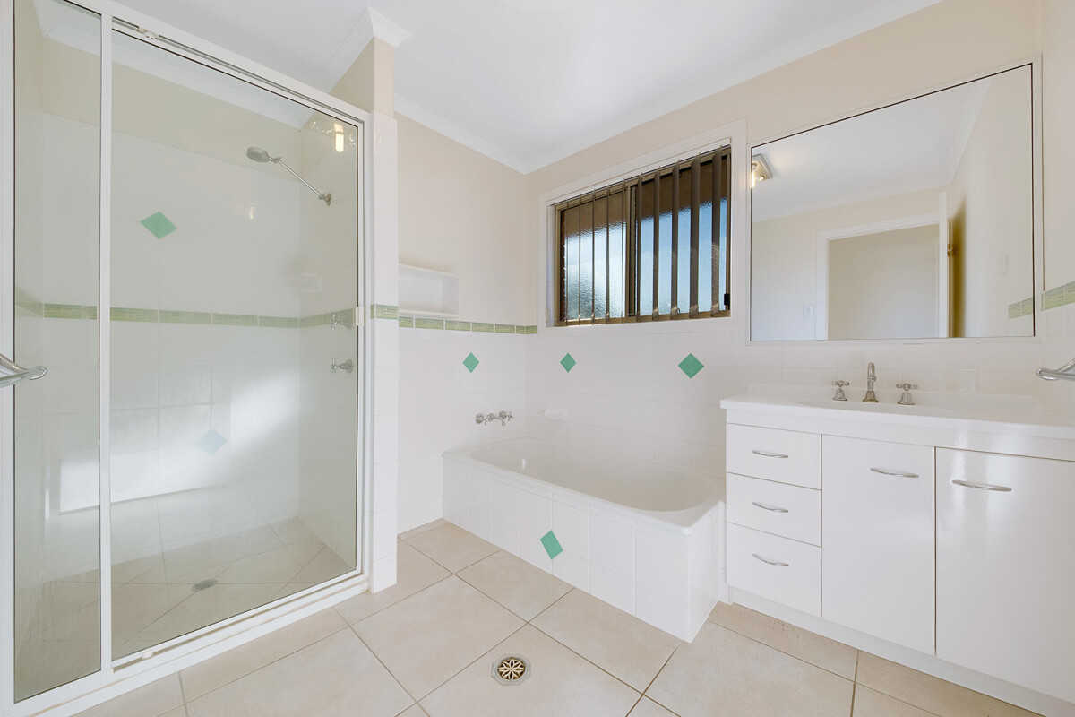 2C Golf View Drive Boyne Island Queensland House for Sale RE/MAX