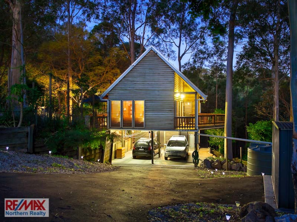 27 Buranda Road Clear Mountain Queensland House for Sale RE/MAX Australia