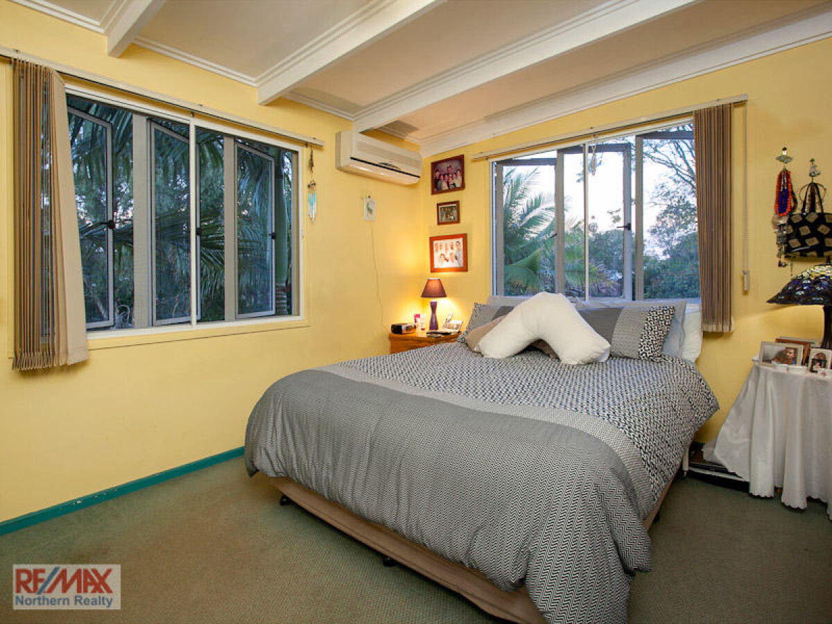 5 Aldren Street Stafford Heights Queensland House for Sale RE/MAX