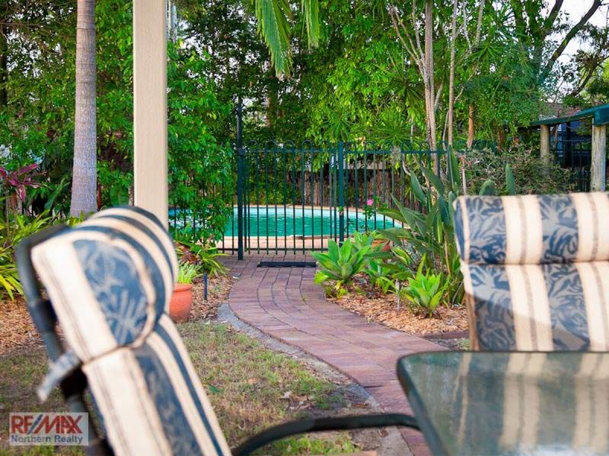 6 Twilight Court Regents Park Queensland House for Sale RE/MAX Australia