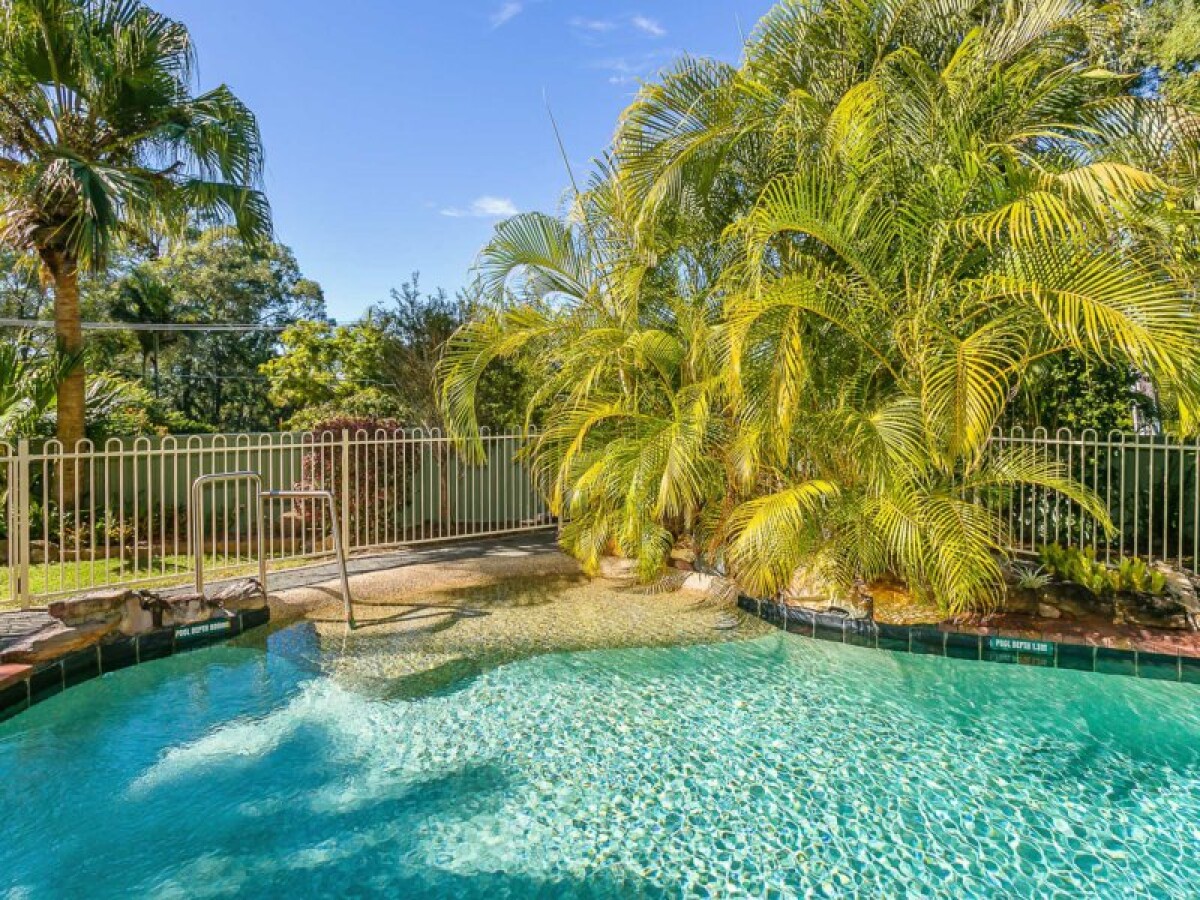 10/812 Sherwood Close Mudgeeraba Queensland Townhouse for Sale RE