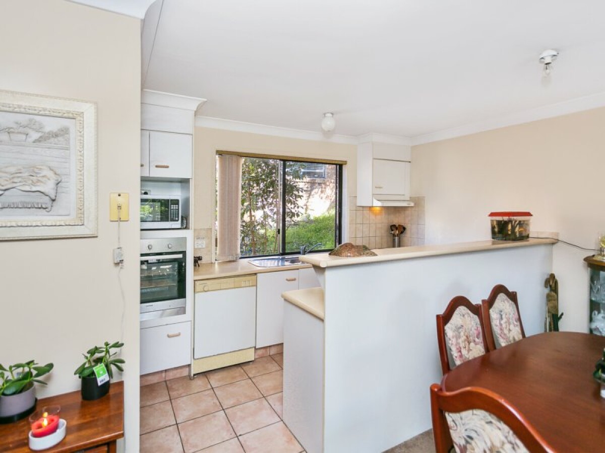10/812 Sherwood Close Mudgeeraba Queensland Townhouse for Sale RE