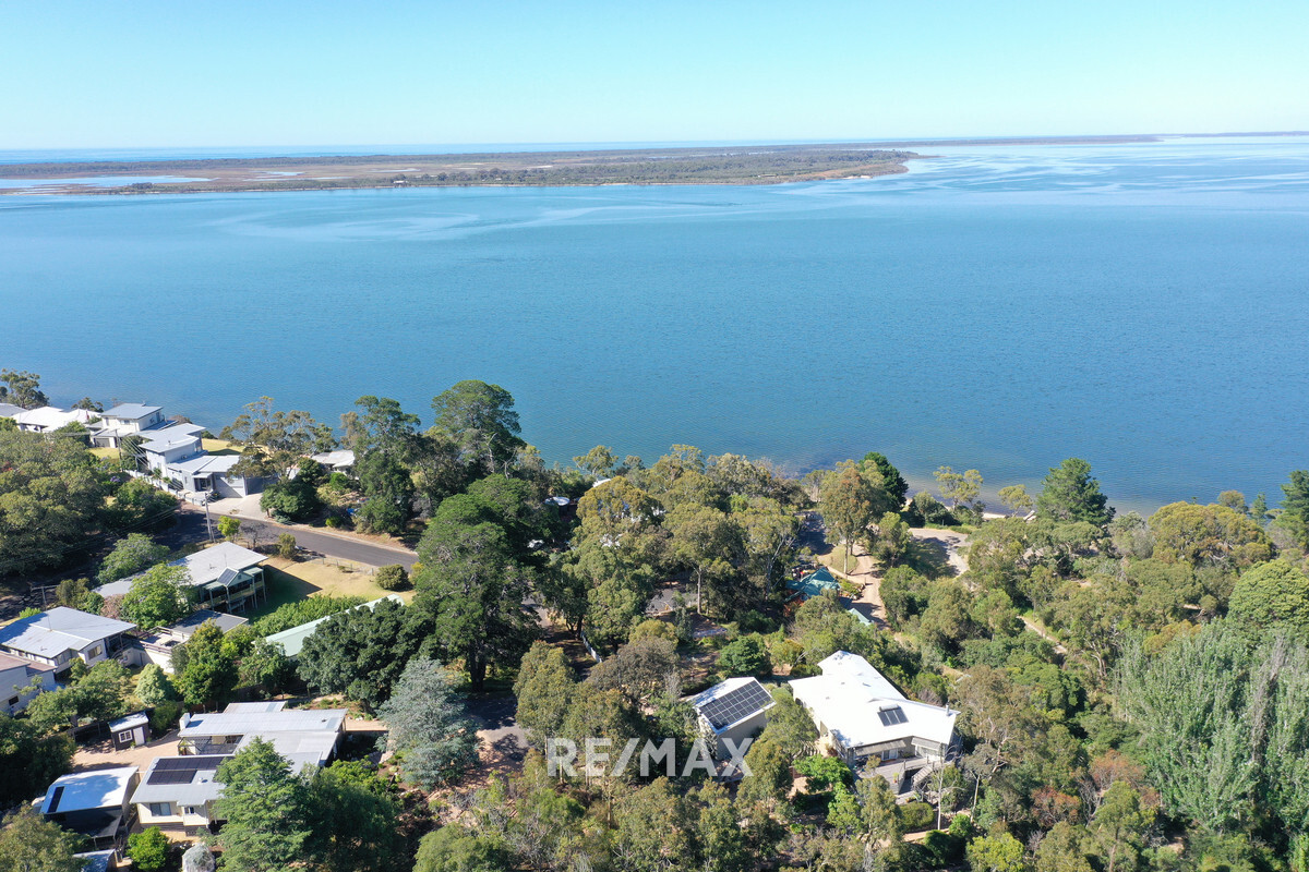 3 Moorhouse Street Metung Victoria for Sale RE/MAX Australia