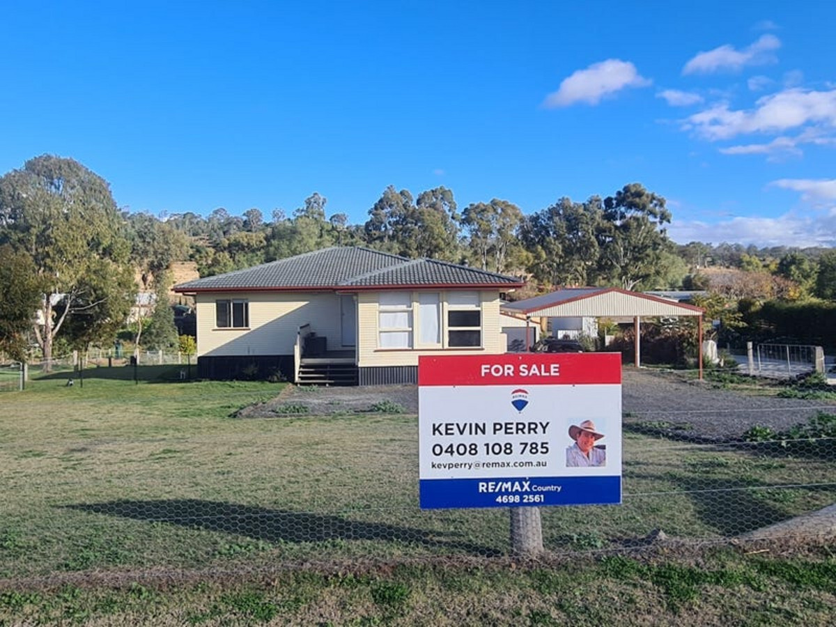 48 Phipps Drive Meringandan Queensland House for Sale RE/MAX Australia