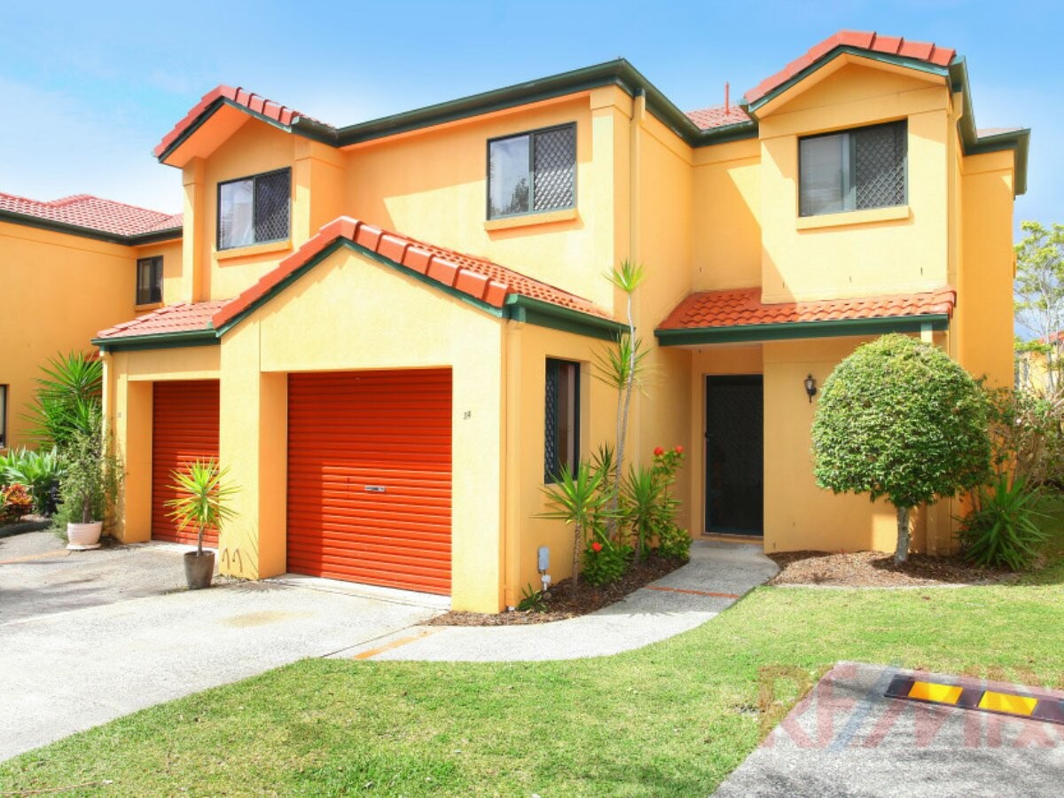 34/120 Highfield Drive Merrimac Queensland Townhouse for Sale RE/MAX