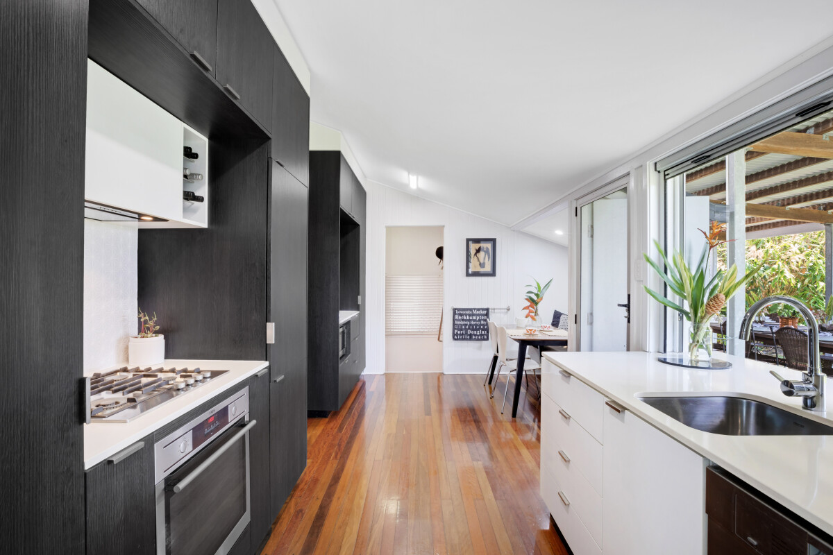 8 Smith Street West Mackay Queensland House for Sale RE/MAX Australia