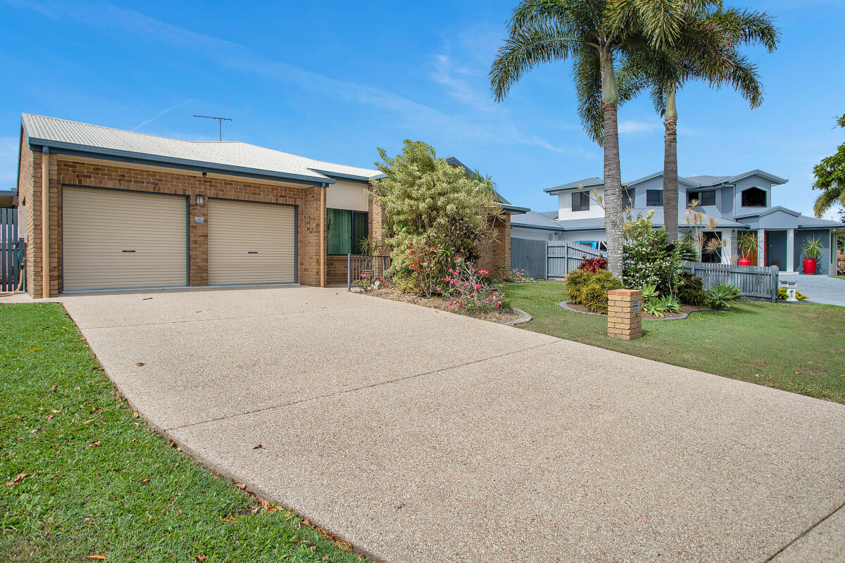 10 Toorak Street Glenella Queensland House for Sale RE/MAX Australia