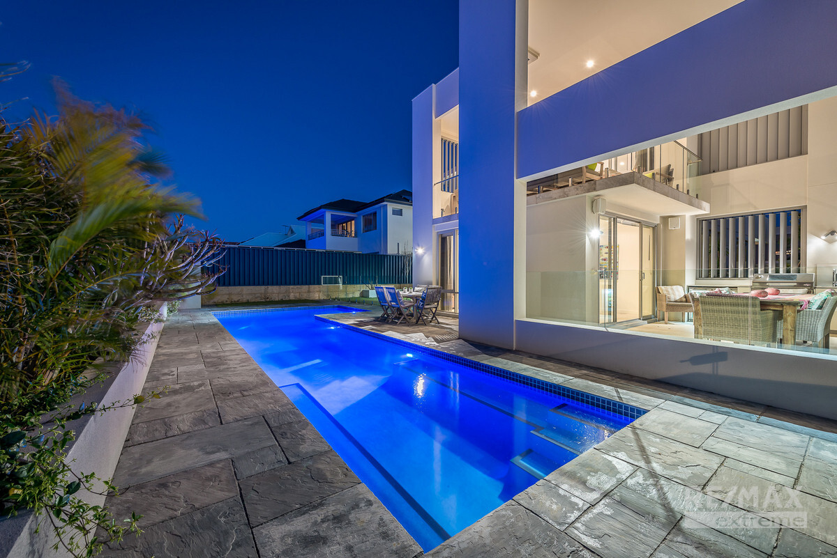 16 Blackpool Promenade Iluka Western Australia House for Sale RE/MAX Australia