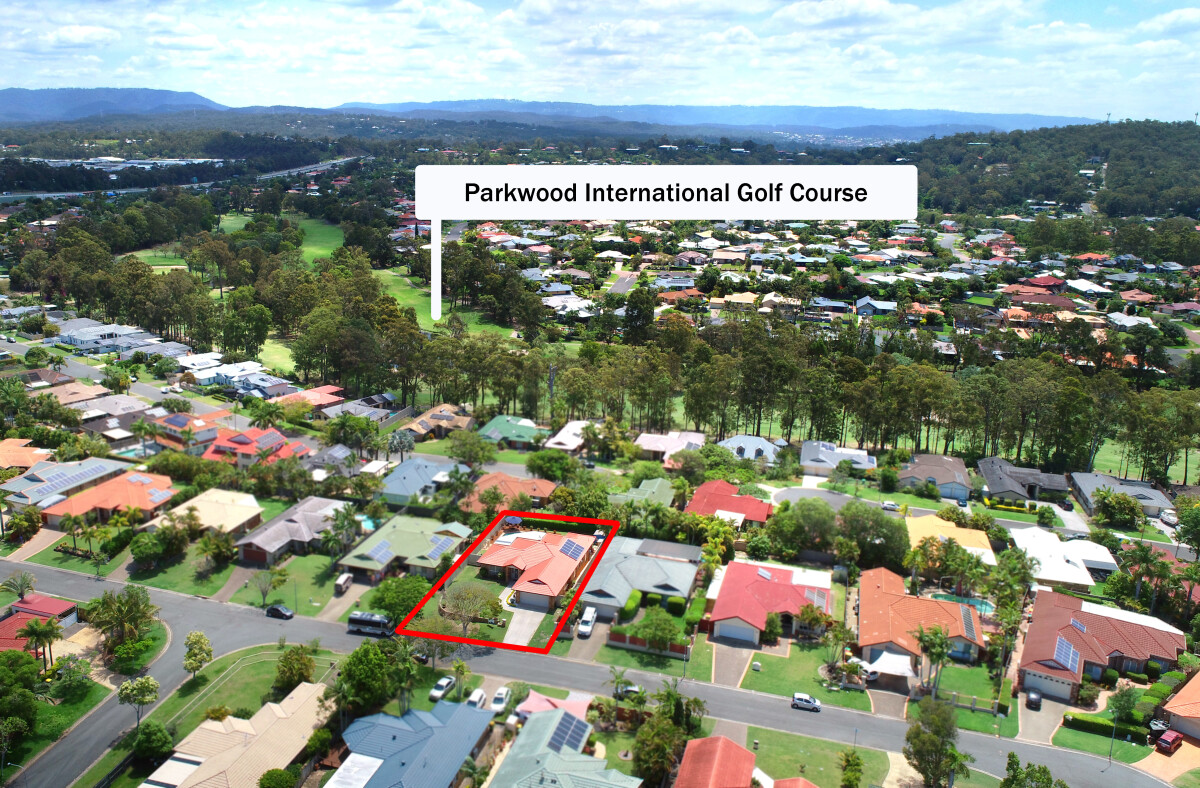 28 Oak Hill Crescent Parkwood Queensland House for Sale RE/MAX Australia