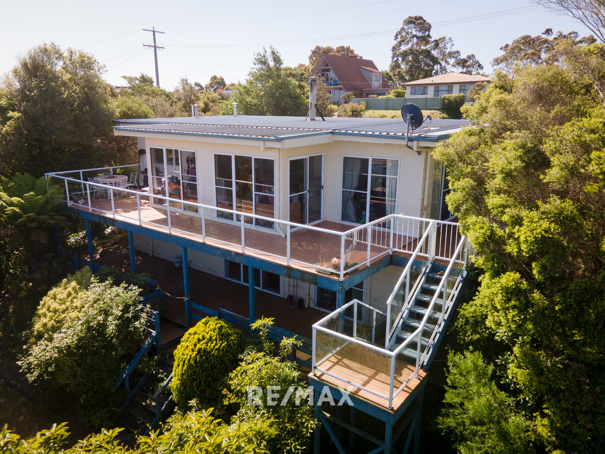 21 Archibald Drive Metung Victoria House for Sale RE/MAX Australia