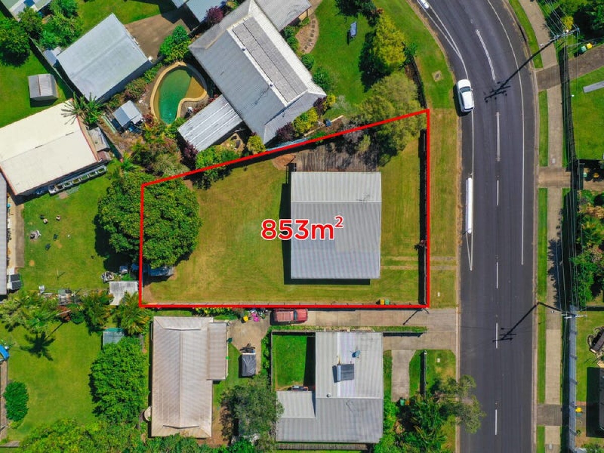 9 Alberta Drive Woree Queensland House for Sale RE/MAX Australia