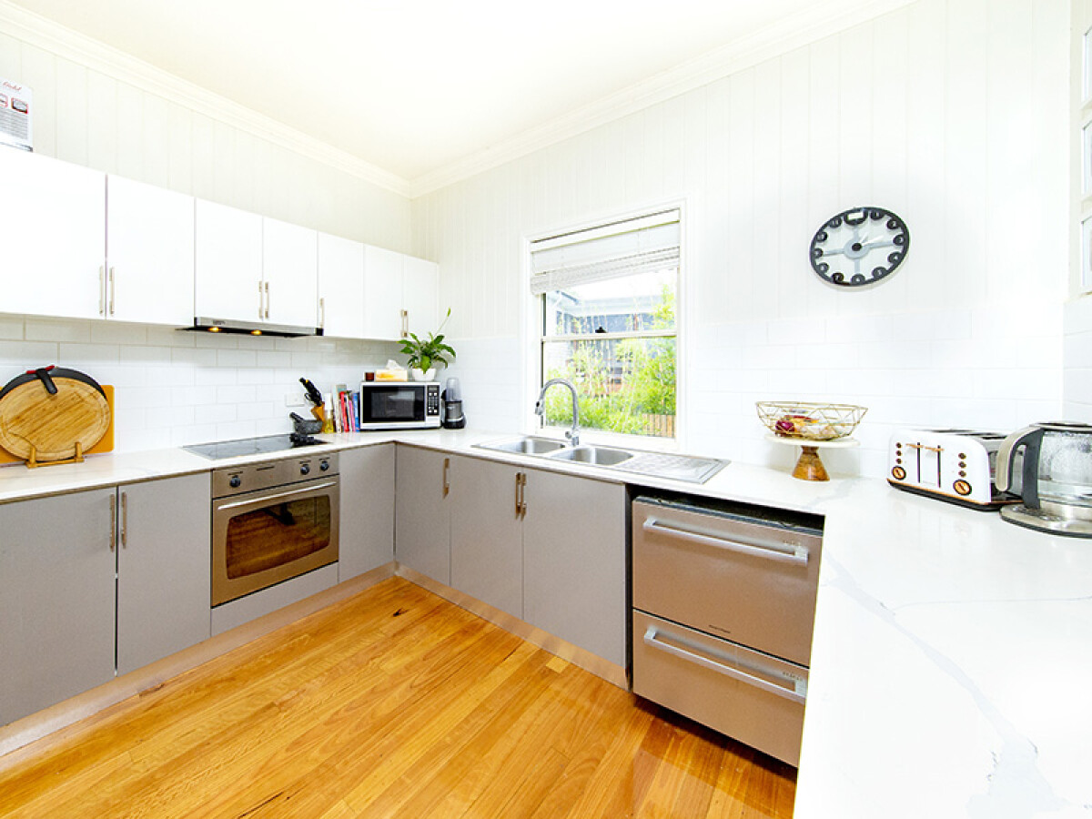 41 Porteus Drive Seven Hills Queensland House for Sale RE/MAX Australia