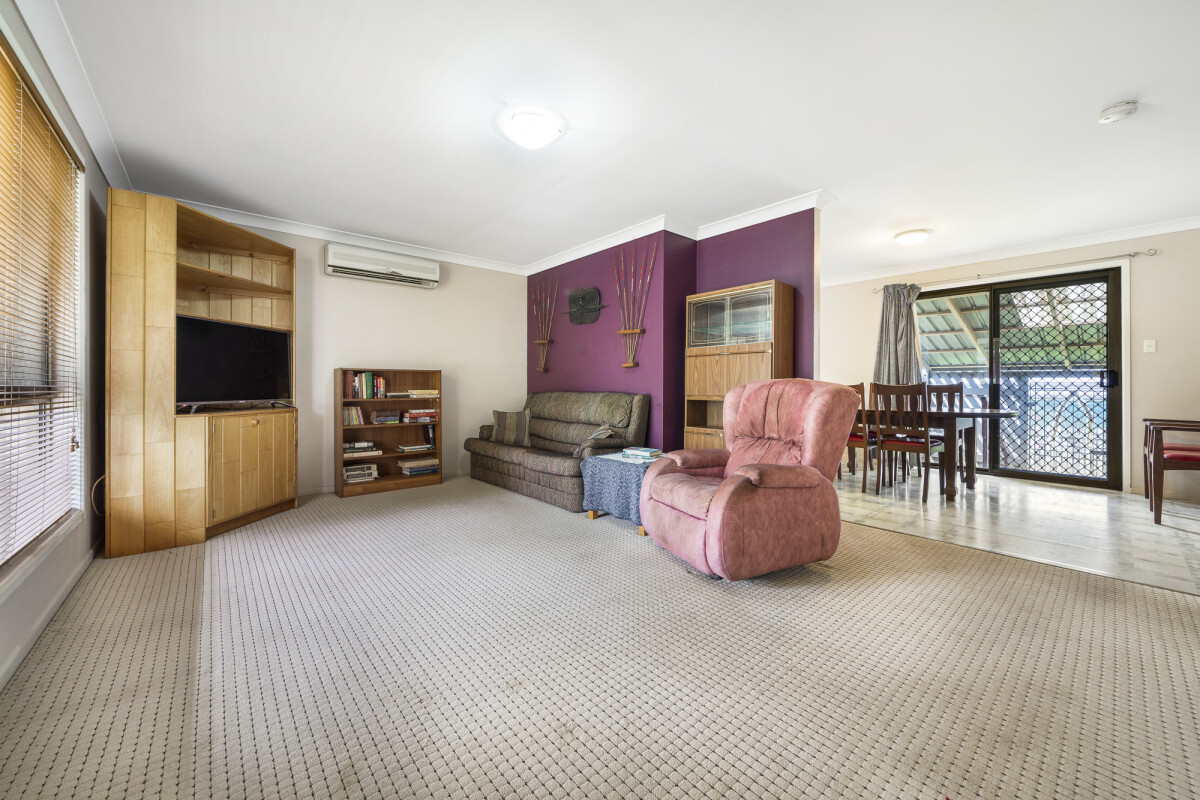 5 Champagne Crescent Wilsonton Heights Queensland House for Sale RE