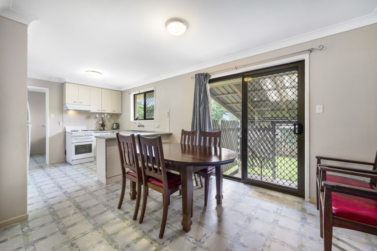 5 Champagne Crescent Wilsonton Heights Queensland House for Sale RE