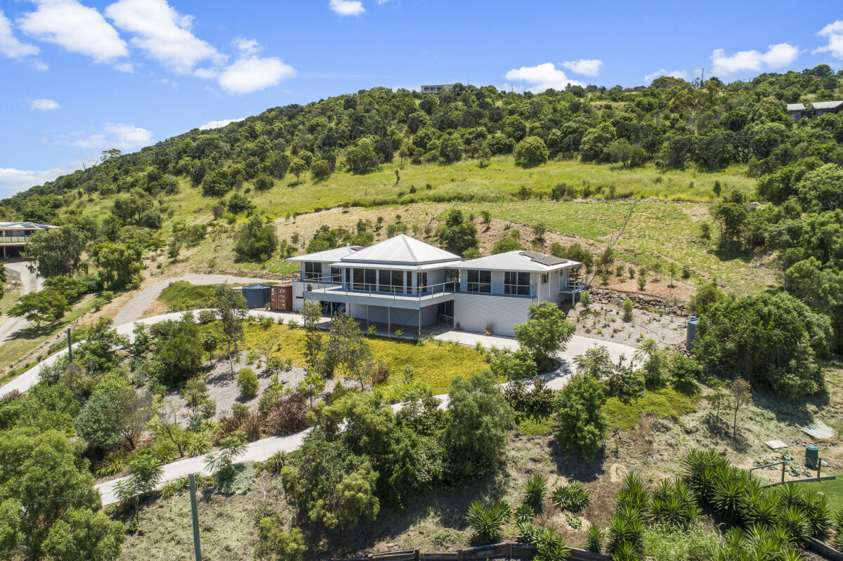 6 Lynda Court Glencoe Queensland AcreageSemirural for Sale RE/MAX