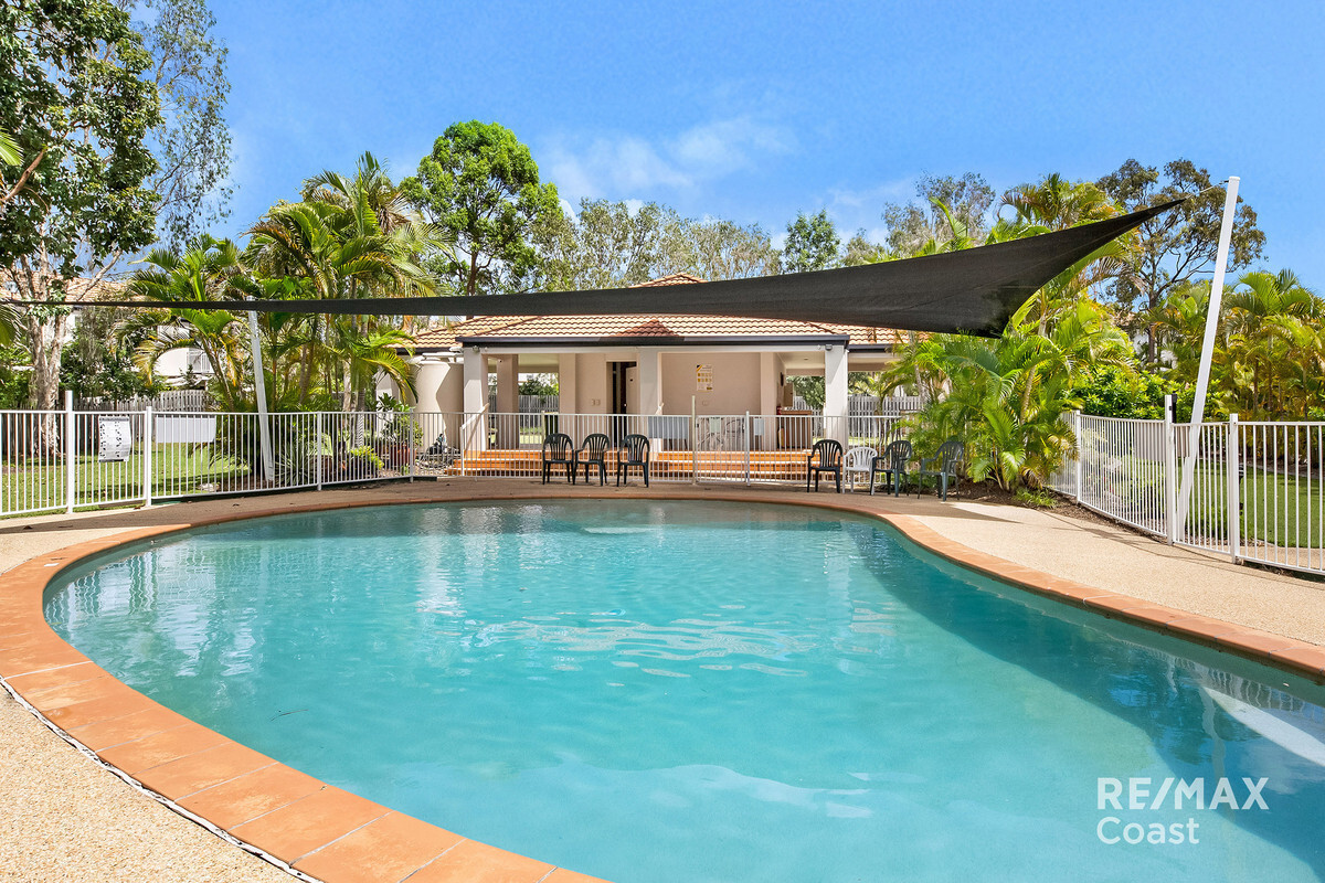 11/19 Harrow Place Arundel Queensland Townhouse for Sale RE/MAX Australia