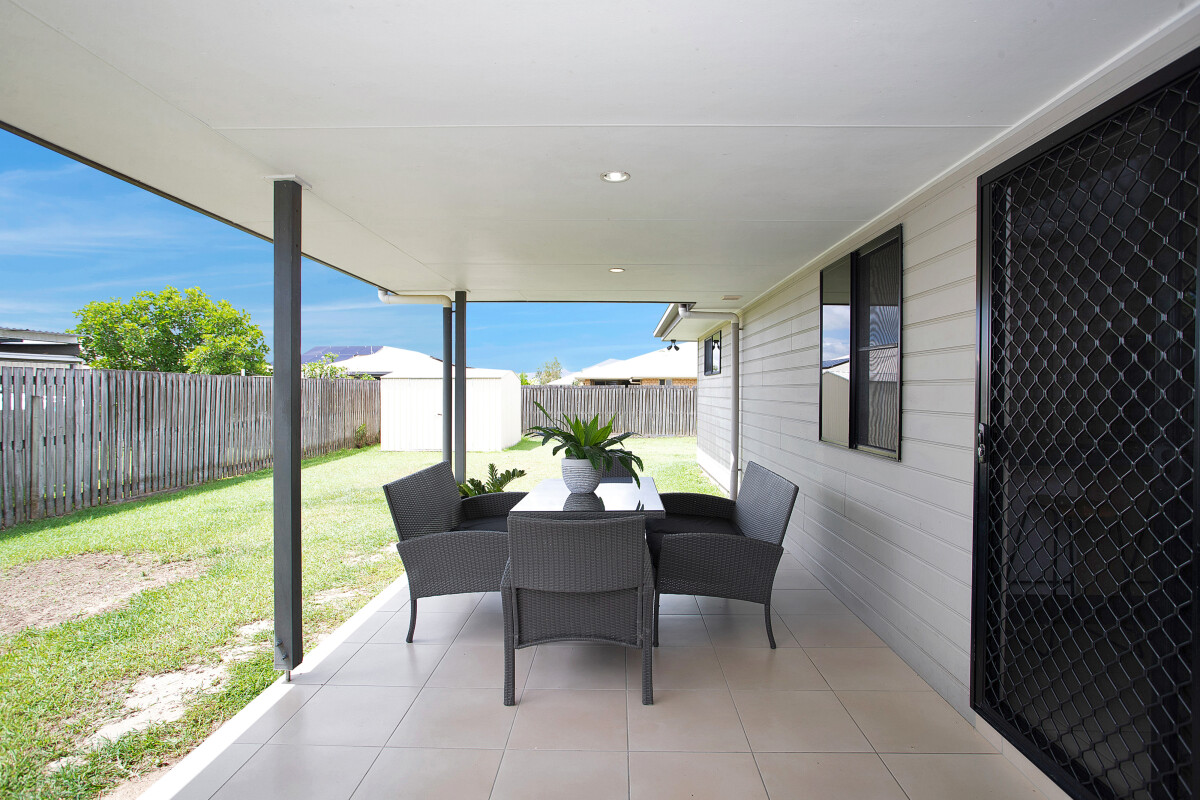 5 Lucy Court Mirani Queensland AcreageSemirural for Sale RE/MAX