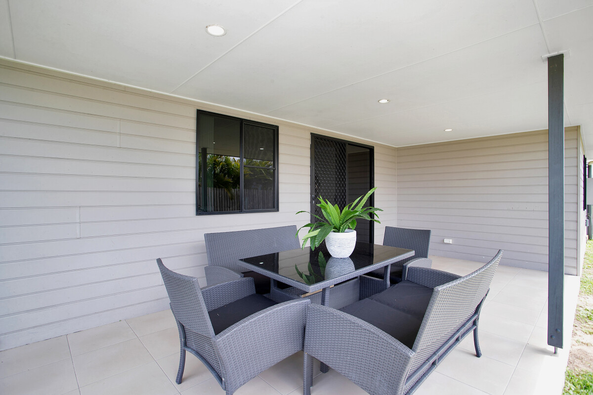 5 Lucy Court Mirani Queensland AcreageSemirural for Sale RE/MAX