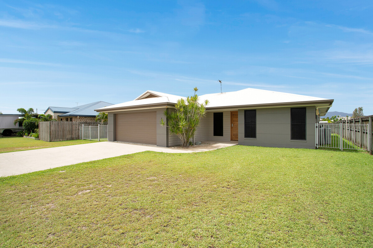 5 Lucy Court Mirani Queensland AcreageSemirural for Sale RE/MAX
