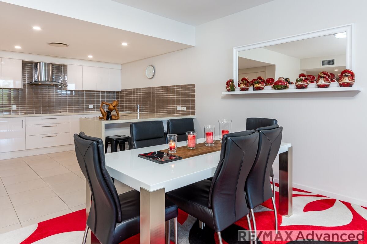 16/8A Spinnaker Drive Sandstone Point Queensland Apartment for Sale