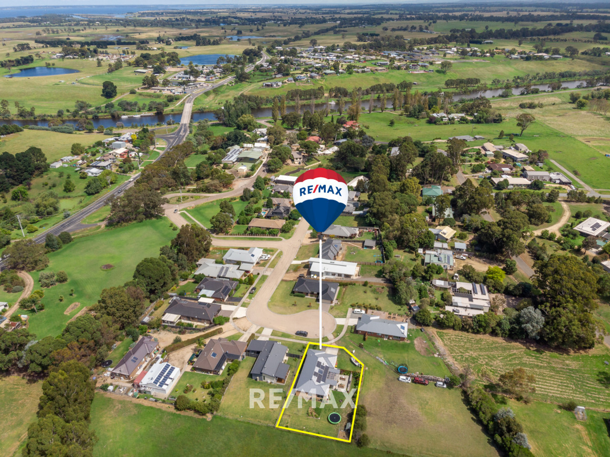 22 Redenbach Court Swan Reach Victoria House for Sale RE/MAX Australia