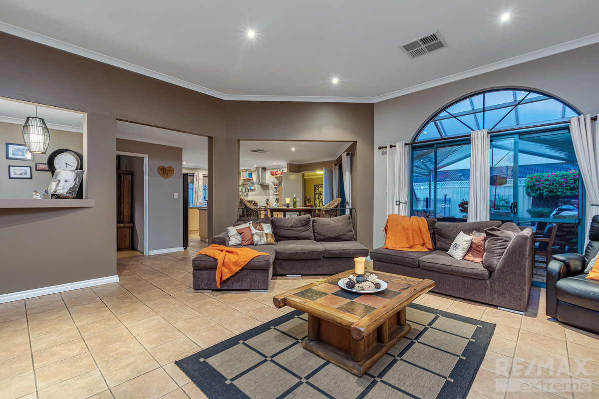 7 The Bridgeway Canning Vale Western Australia House for Sale RE/MAX Australia