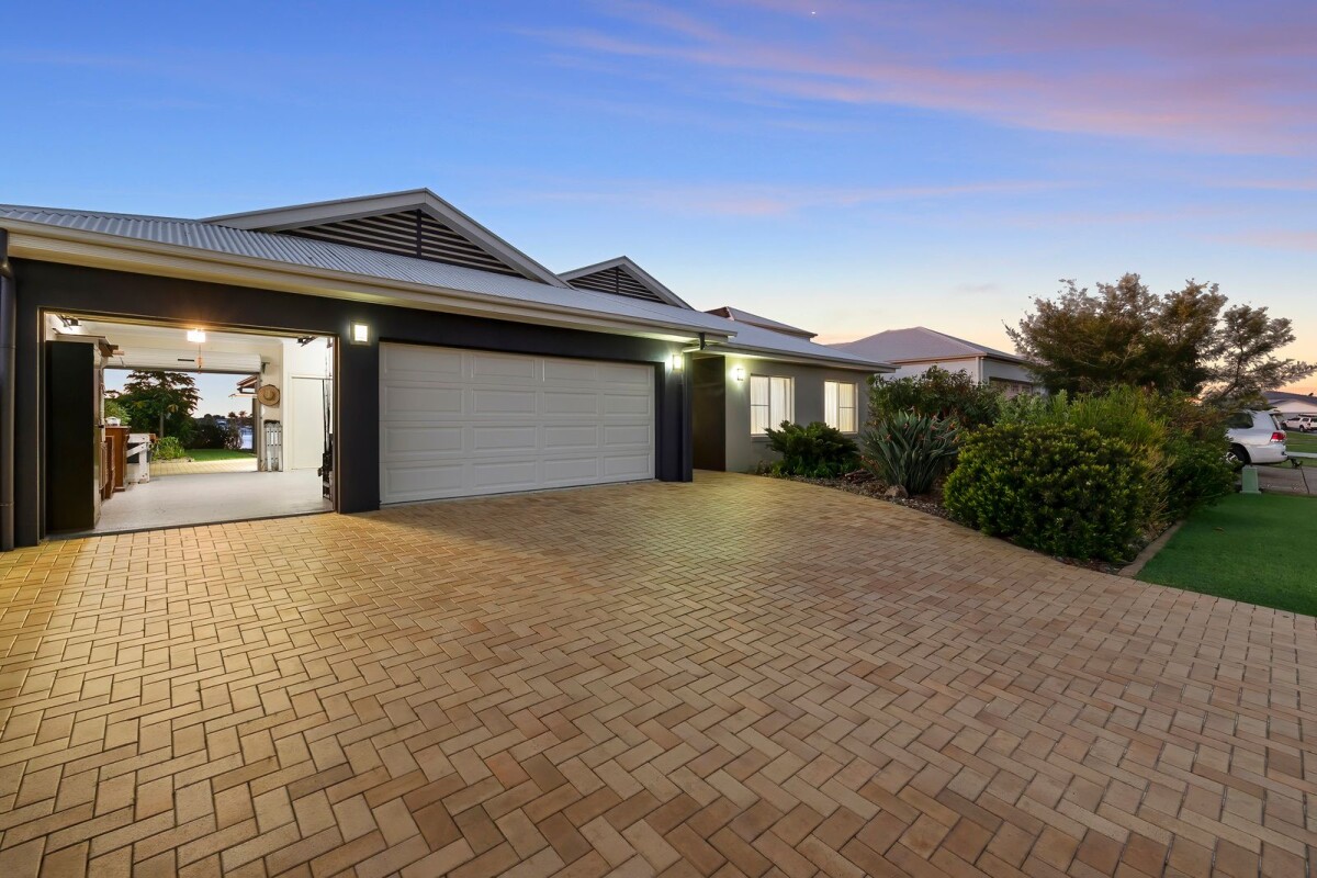 7 Alstonia Court Bongaree Queensland House for Sale RE/MAX Australia