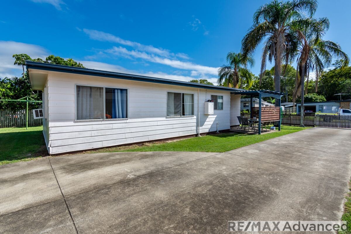 28 Patrick Street Beachmere Queensland House for Sale RE/MAX Australia
