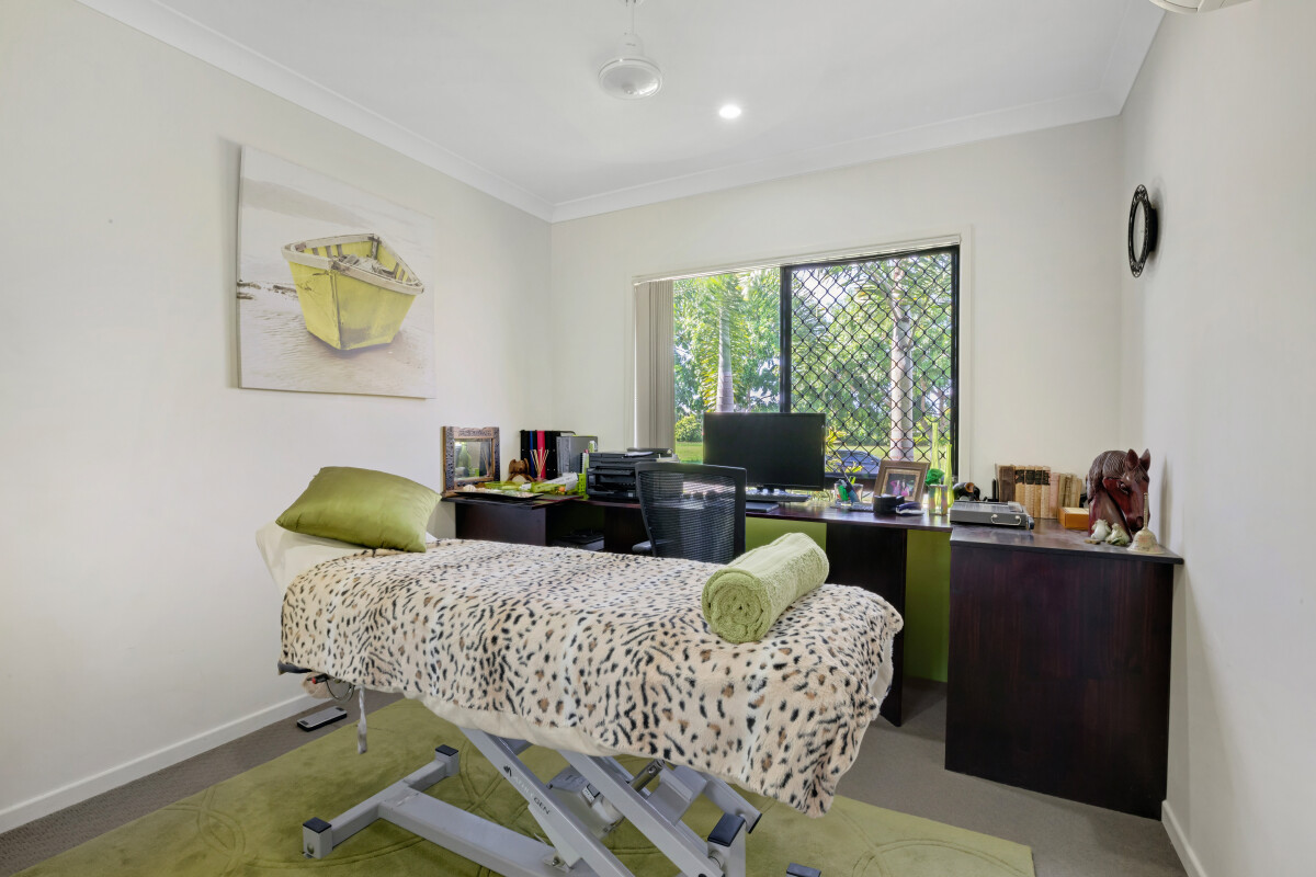 19 Canecutters Drive Ooralea Queensland House for Sale RE/MAX Australia