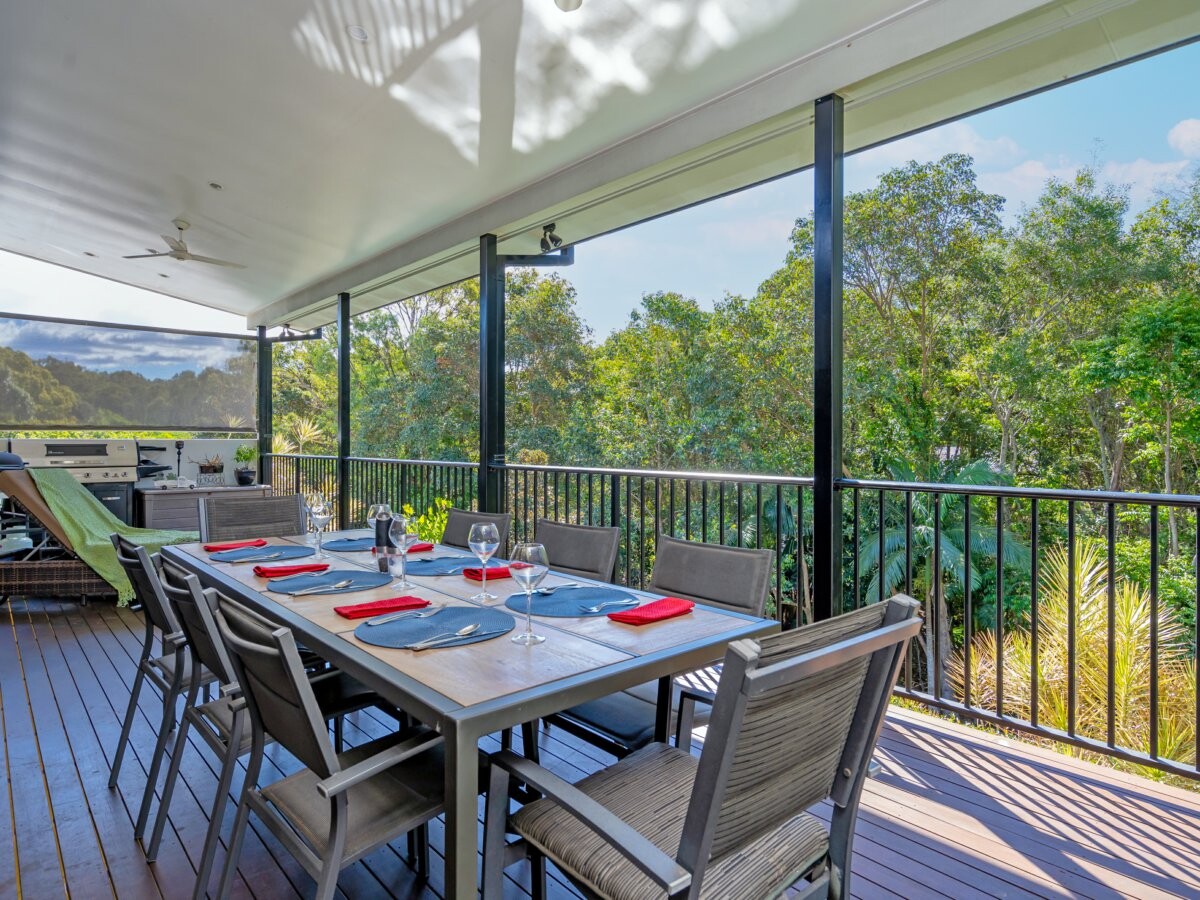 6 Curtis Court Mudgeeraba Queensland House for Sale RE/MAX Australia