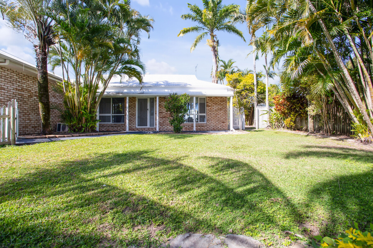 52 McLaughlin Drive Eimeo Queensland House for Sale RE/MAX Australia