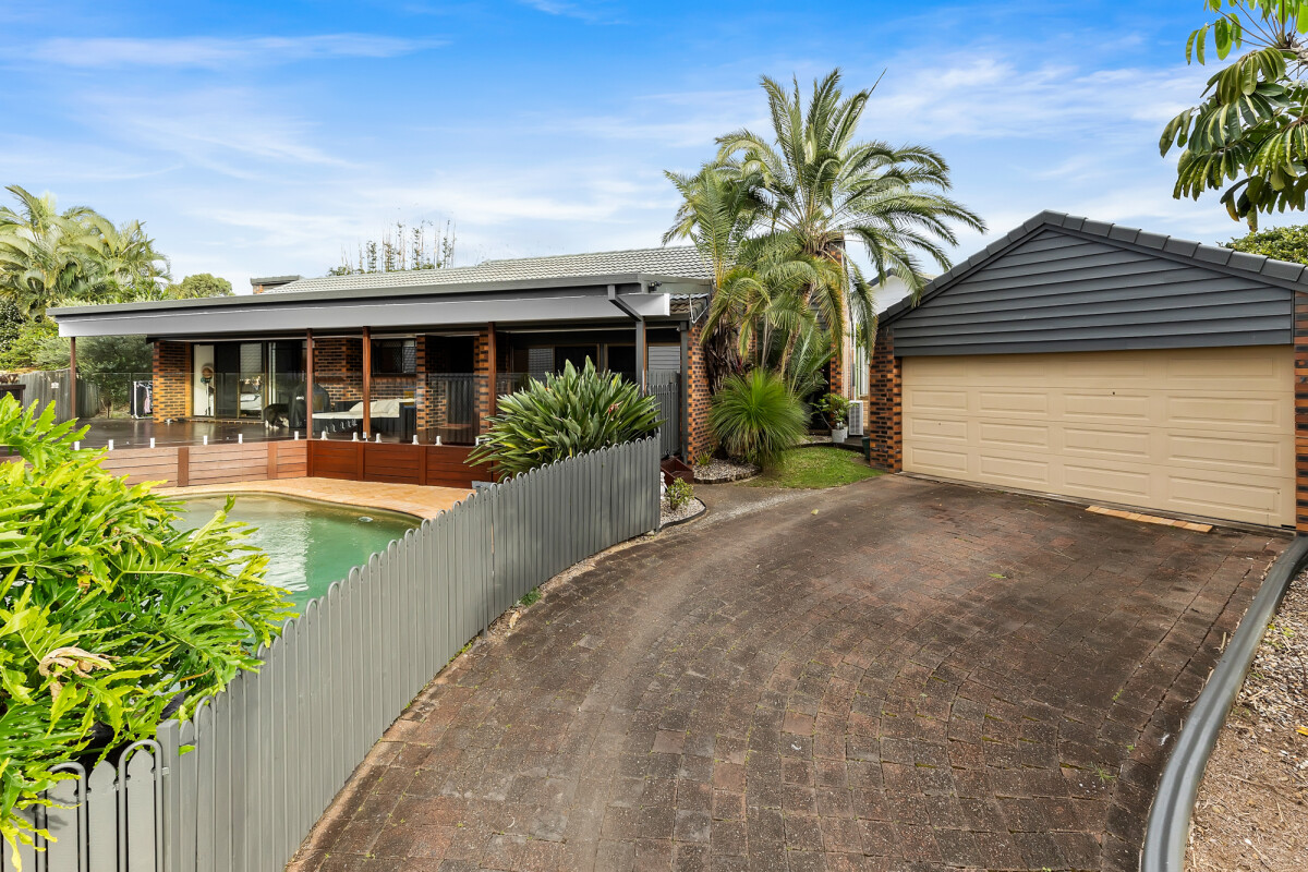 4 Cremorne Court Robina Queensland House for Sale RE/MAX Australia