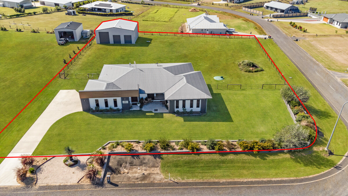 22 Stellajean Crescent Alligator Creek Queensland House for Sale RE