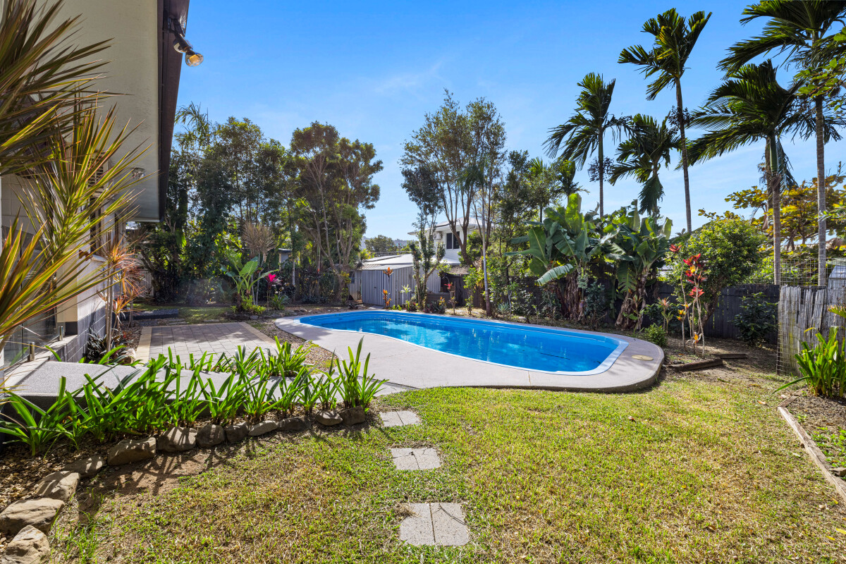 10 Ponticello Street Whitfield Queensland House for Sale RE/MAX Australia