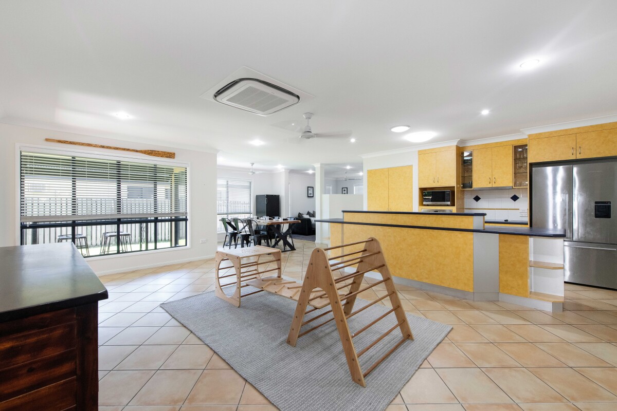 52 Emperor Drive Andergrove Queensland House for Sale RE/MAX Australia