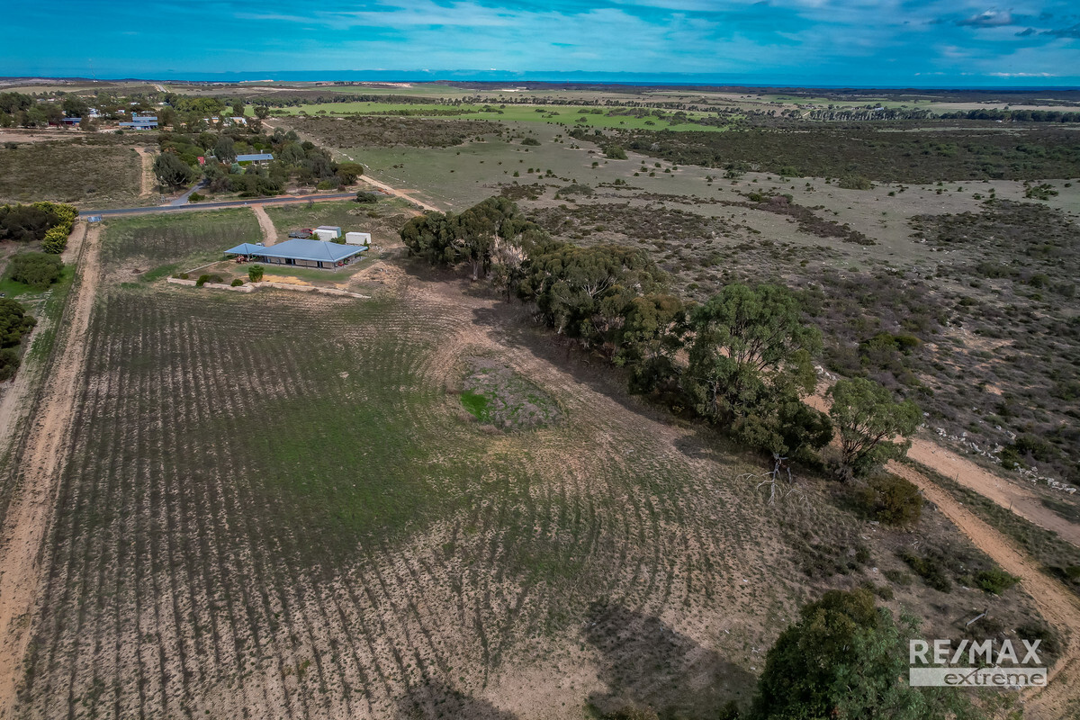 292 Sovereign Hill Drive Gabbadah Western Australia House for Sale RE